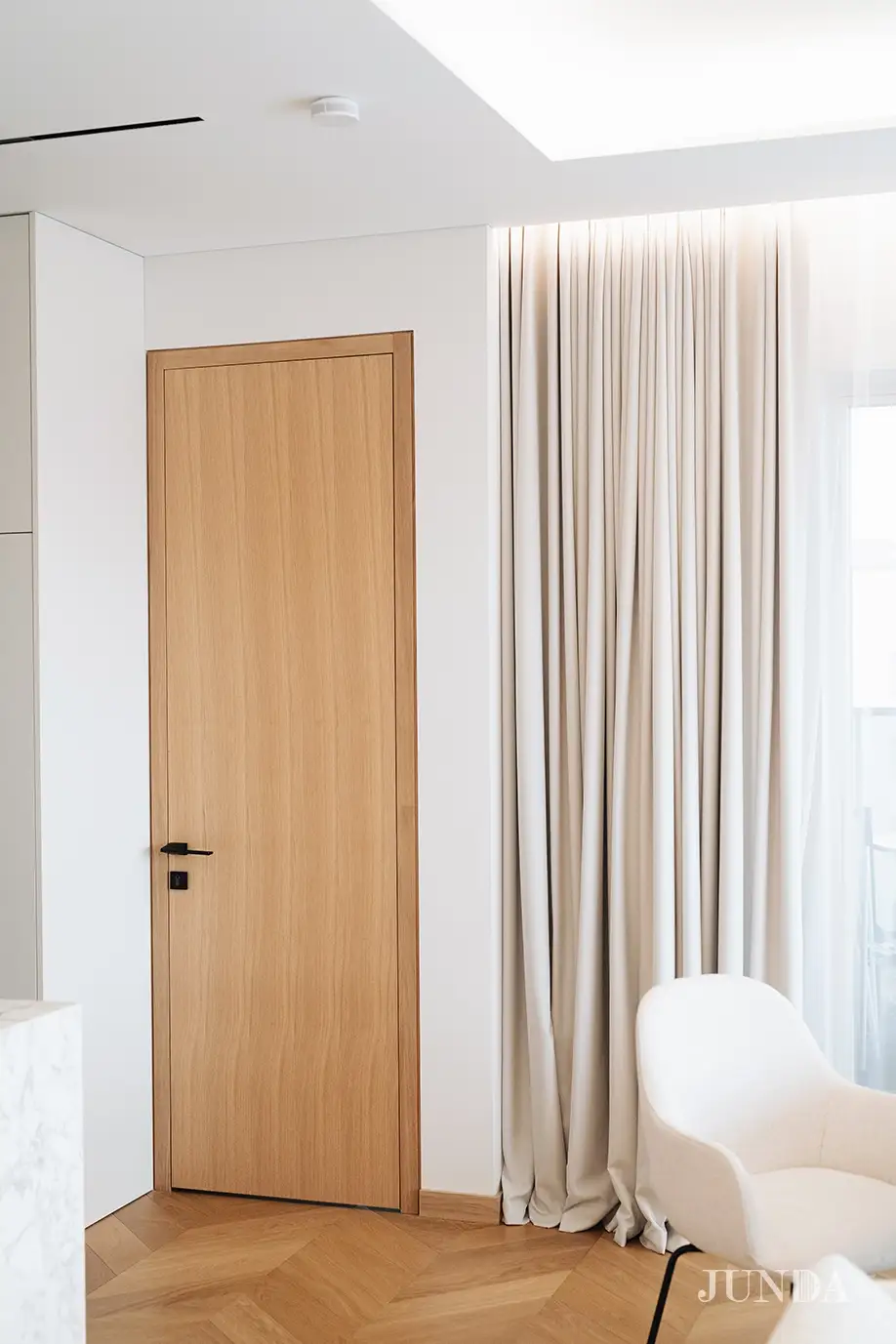 Beapvadines Durys JUNDA