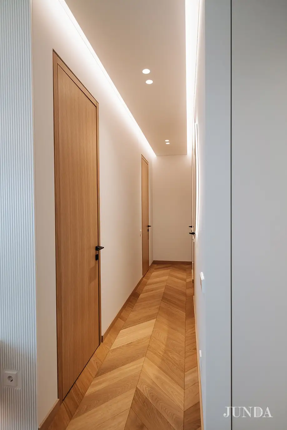 Beapvadines Durys JUNDA